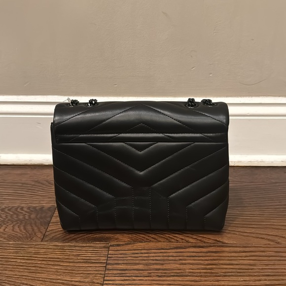 Yves Saint Laurent Black Chevron Shoulder Bag - Picture 13 of 15